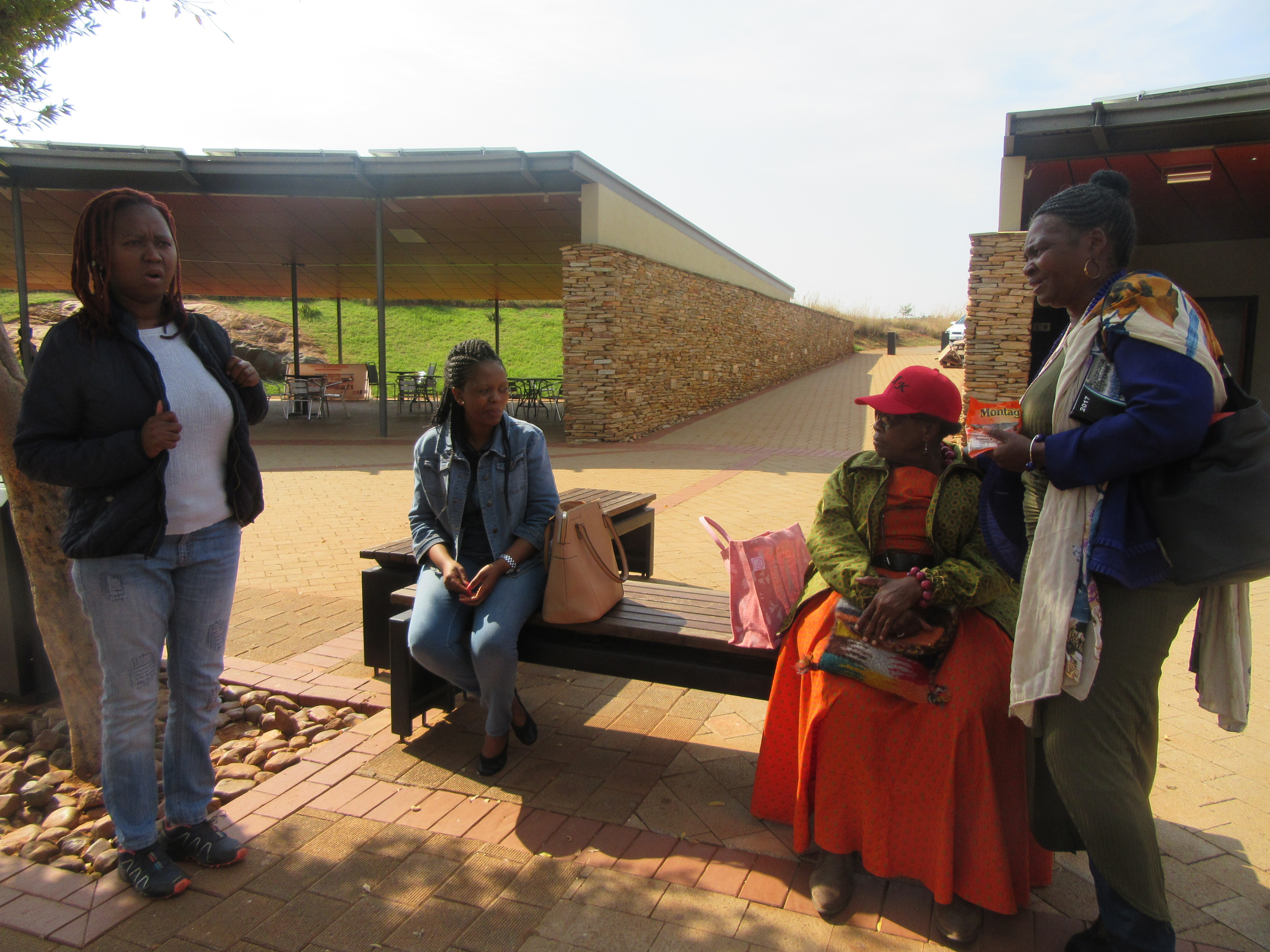 Tour for Crafters ( Maropeng)
